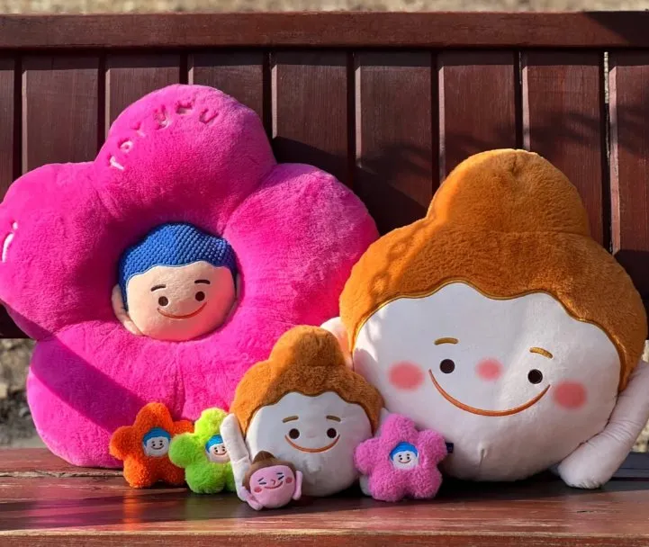Custom Plush Toys & Mascots example 2 by Wanyang Gifts
